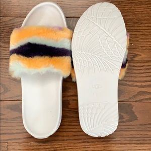 Ugg furry sandals